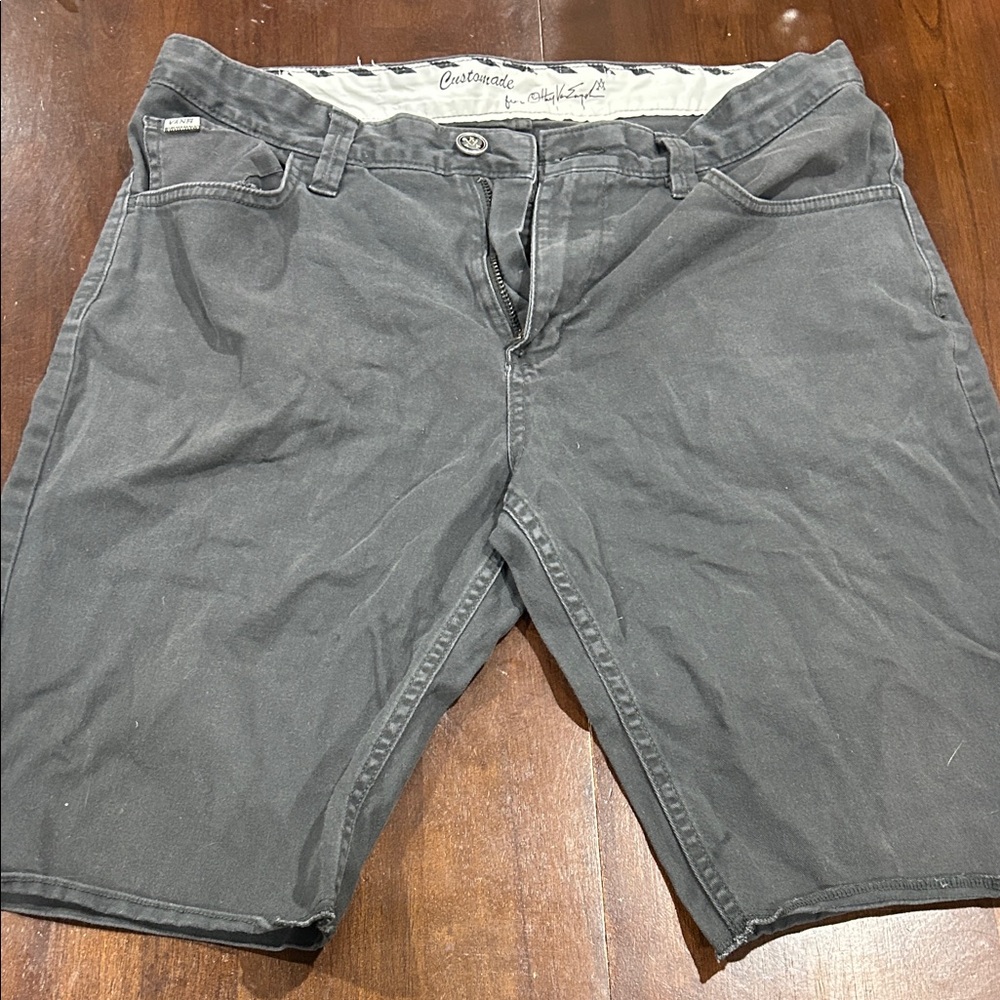 Vans Men's Charcoal Flat Front Shorts